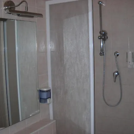 Hope Bed & Breakfast 3*