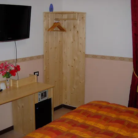 Hope Bed & Breakfast 3*